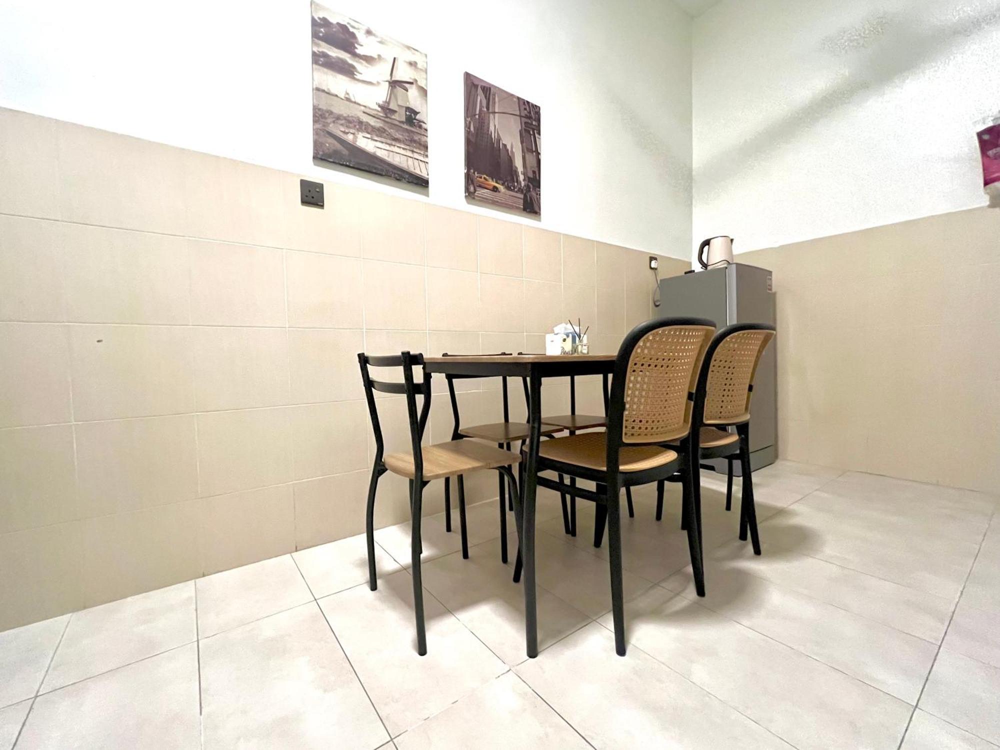 Quayside Cove Homestay - Corner House, Shah Alam Rimbayu Netflix Syok Tv Bbq Экстерьер фото